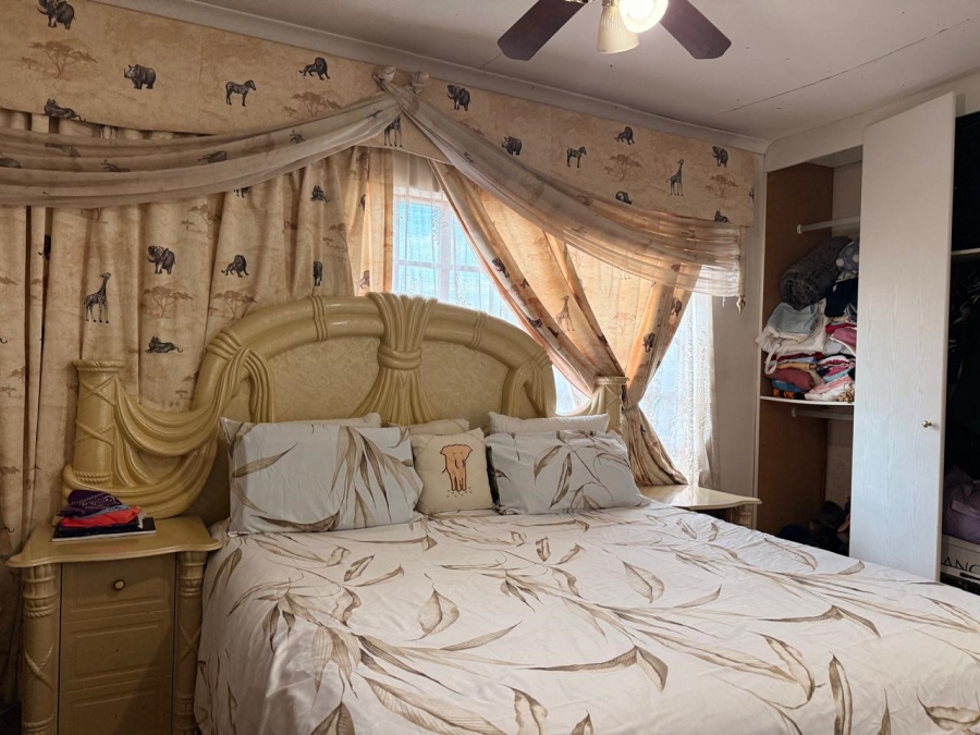 3 Bedroom Property for Sale in Geelhoutpark North West
